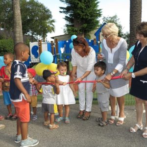 Une nouvelle aire de jeux au Centre d’Accueil Parents-Enfants Villa Excelsior à Cannes: un projet en partenariat