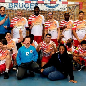 Des résidents de l’EANM La Dauphine vice-champions de France de Handball adapté