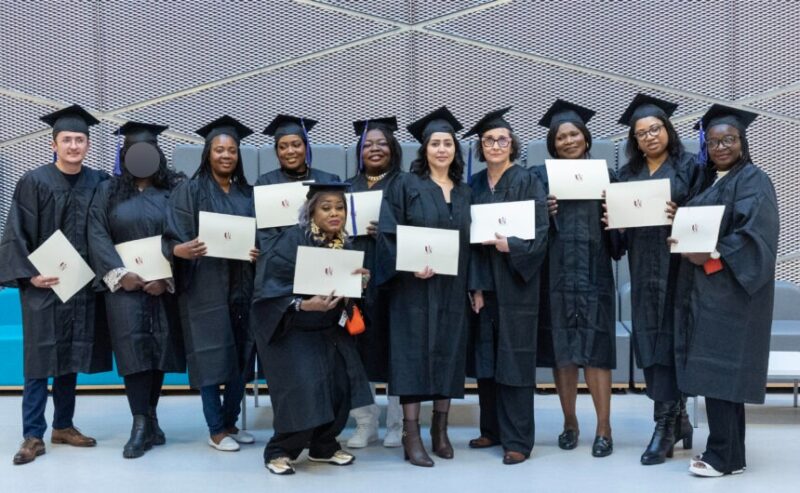 Remise des diplômes de la 1ère promotion du DU Care Aidant Paris-Cité