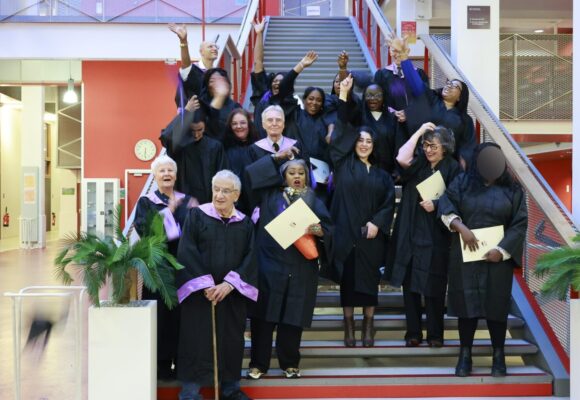 Remise des diplômes de la 1ère promotion du DU Care Aidant Paris-Cité